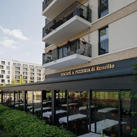 Homely - New Build , Near River , Main Station , Family & Business דירה *