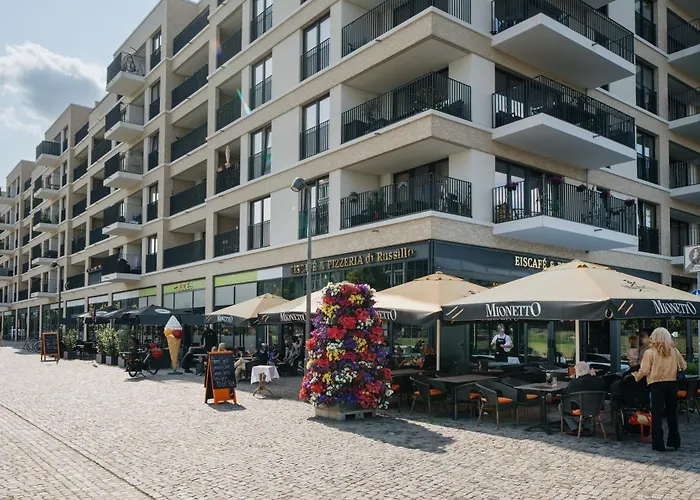 Homely - New Build , Near River , Main Station , Family & Business Berlin