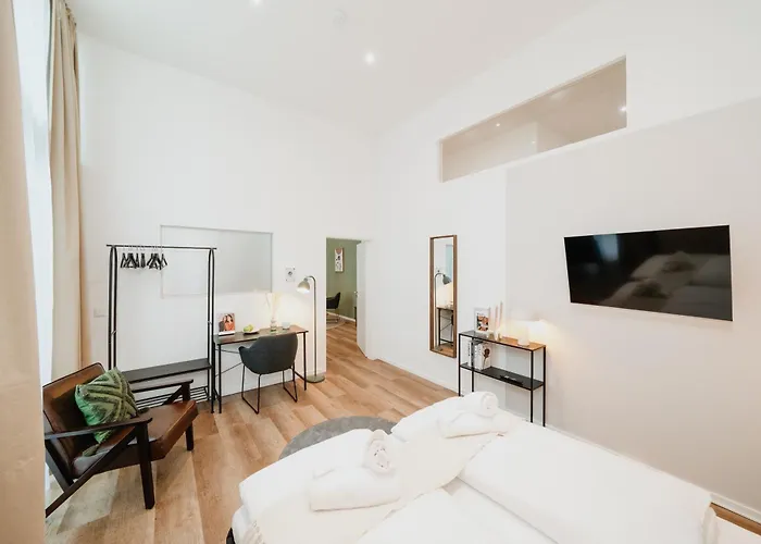 Homely - New Build , Near River , Main Station , Family & Business Apartamento Berlim