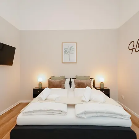 Appartement Homely - New Build , Near River , Main Station , Family & Business Berlijn
