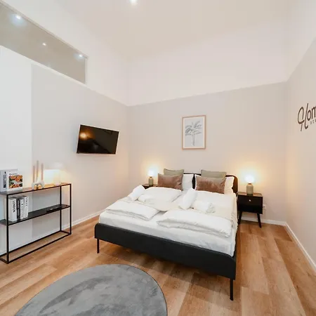 Appartement Homely - New Build , Near River , Main Station , Family & Business